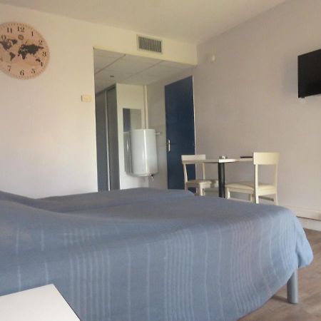Appartement Village 9 En Residence De Vacances En Camargue Arles Ngoại thất bức ảnh