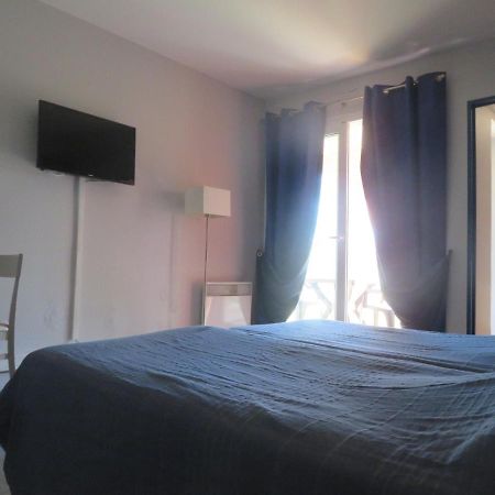 Appartement Village 9 En Residence De Vacances En Camargue Arles Ngoại thất bức ảnh